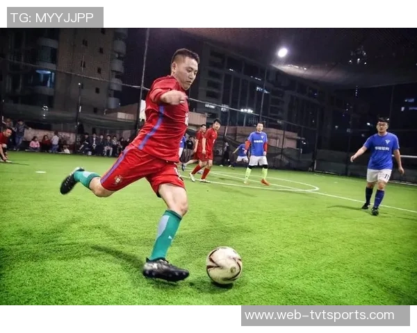 赞岐釜玉与岐阜FC的激烈对决展现足球魅力与团队精神